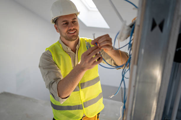 Best Circuit Breaker Repair  in Eureka, KS